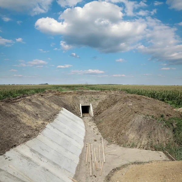 Agriculture, new irrigation channel — Stock Photo, Image