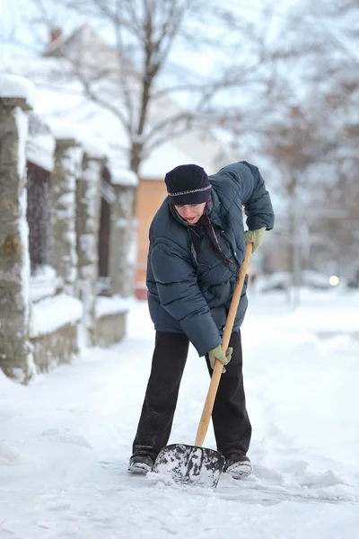 Winter time, snow removing — Stock Photo, Image