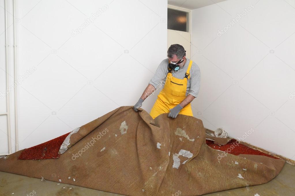 Home renovation, carpet remove