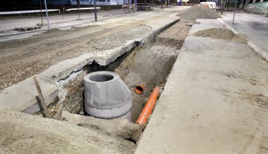 İnşaat alanında, şehir kanalizasyon