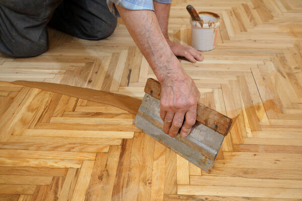 Home renovation, parquet finishing