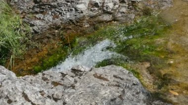 Akış Olympus Mountain, Yunanistan