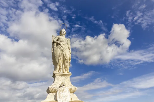San Rafael statua w Kordoba — Zdjęcie stockowe