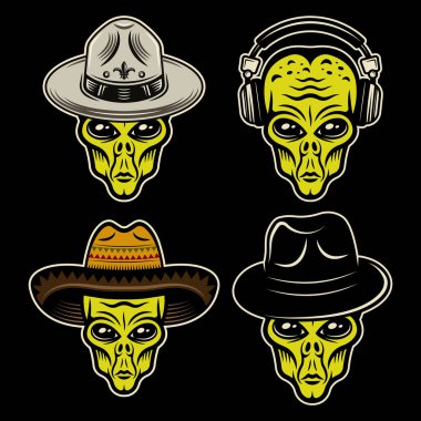 Farklı başlıklardaki uzaylı başlıkları vektör renkli nesneler veya koyu arkaplan üzerindeki tasarım elementleri