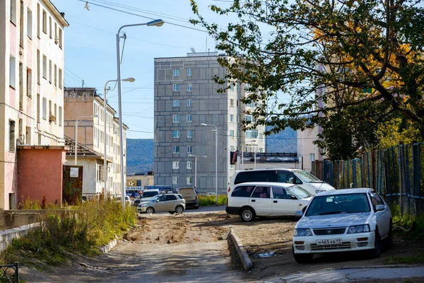 Lakóépületek Város Központi Részén Magadán Többszintes Épületek Észak Oroszországban — Stock Fotó