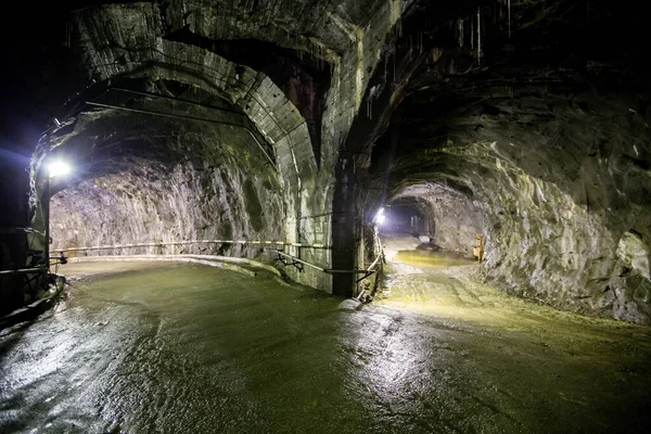 Estación Hidroeléctrica Kolyma Pasajes Subterráneos Excavados Roca —  Fotos de Stock