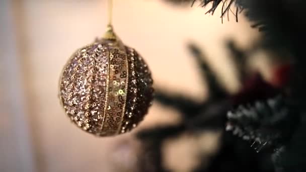 Tema Ano Novo Tiro Desfocado Macro Tiro Brinquedo Bola Natal — Vídeo de Stock