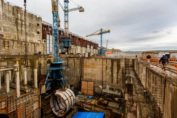 Podzim 2016 Magadan Rusko Výstavba Vodní Elektrárny Ust Srednekanskaya Výstavba — Stock fotografie