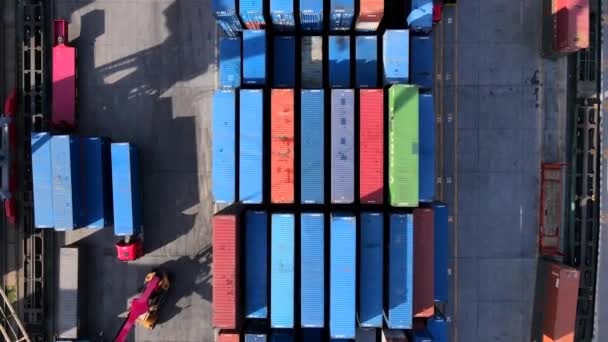 Vladivostok Ryssland Sommar 2020 Ovanifrån Flyger Över Ett Stort Containerlager — Stockvideo