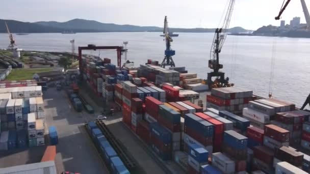 Vladivostok Russia Summer 2020 Panoramic Shot Cargo Ship Loaded Containers — Stock Video