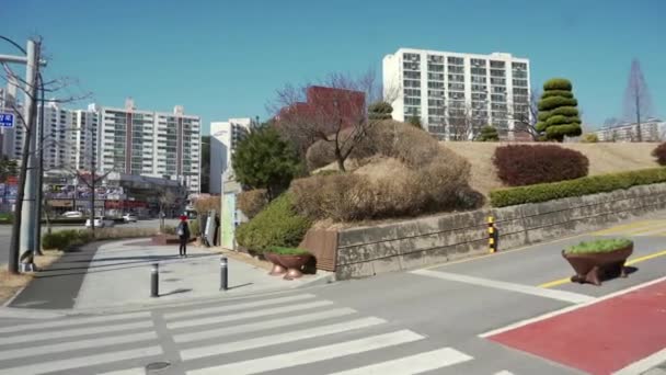 한국의 동하에 2019 시에서의 보도와 도로의 파노라마 한국의 도시에 고속도로 — 비디오