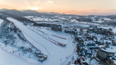 Alpencia, Güney Kore - Kış 2016 - Top view. Güney Kore 'deki 208 Olimpiyatları için inşa edilen Alpencia köyündeki kayak dağının yamacı..