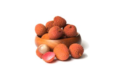 Lezzetli liçi kasede. Çiğ organik kırmızı likör. Yemeye hazır.