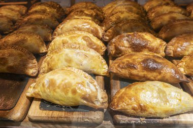 Pişmiş börek / börek görüntüsü