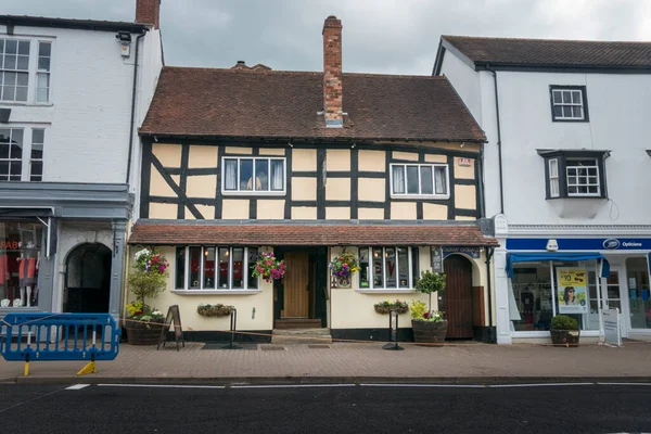 Utsikt Över Butiker Den Antika Marknadsstaden Ledbury Herefordshire Storbritannien — Stockfoto