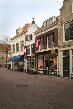 Hollanda 'nın Gouda şehrinde dükkan cepheleri