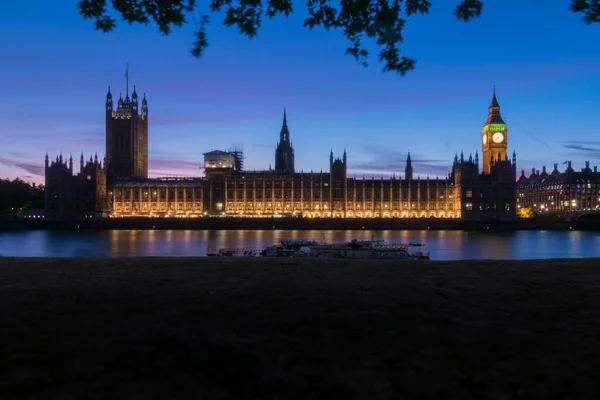 Parlament Házai Naplementekor Londonban Angliában — Stock Fotó