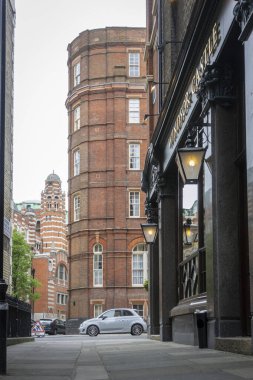 Londra, İngiltere 'deki Windsor Kalesi' nin sokak manzarası.