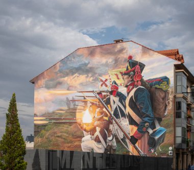 Astorga, İspanya, Temmuz 2020 - İspanya 'nın Fransa' ya karşı savaşının duvar resmi, İspanya 'nın Astorga kentindeki bir binanın yanında