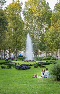 Hırvatistan 'ın Zagreb kentindeki Zrinjevac halk parkındaki çeşme