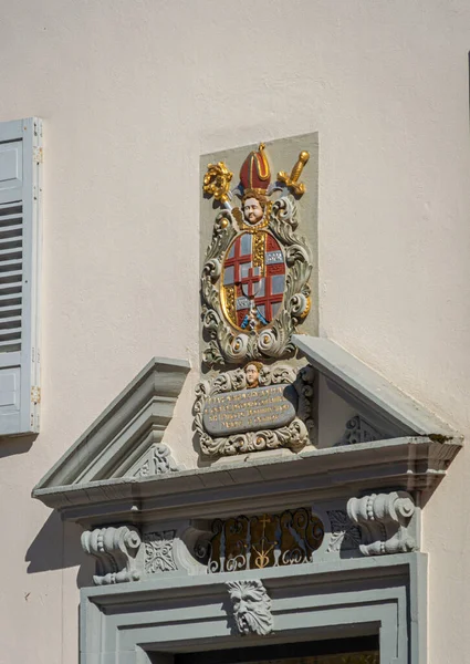 Meersburg Německo Září 2016 Detail Ozdobného Erbu Nad Dveřmi Města — Stock fotografie