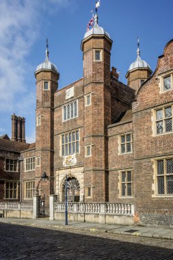 Guildford sadaka evleri, Surrey