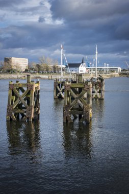 Cardiff Bay kilisede Norveççe