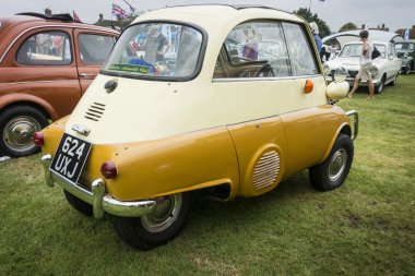 BMW Isetta arkadan görünüş