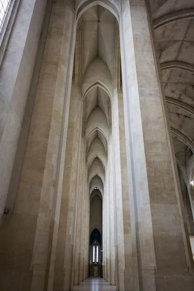 Gothic Arches Inside Guildford Cathedral — Stok Foto