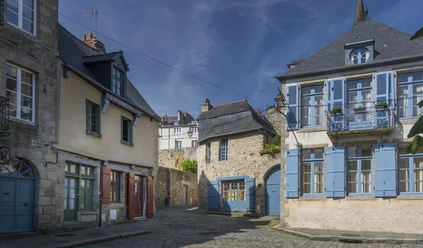 Medieval Cobbled Street in Dinan, Brittany, France — Stock Photo, Image