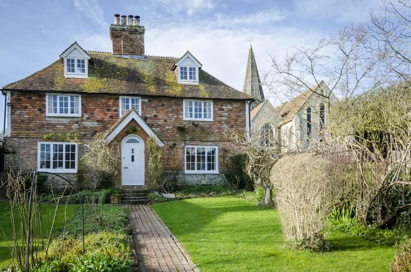 Cottage in un villaggio Kent — Foto Stock