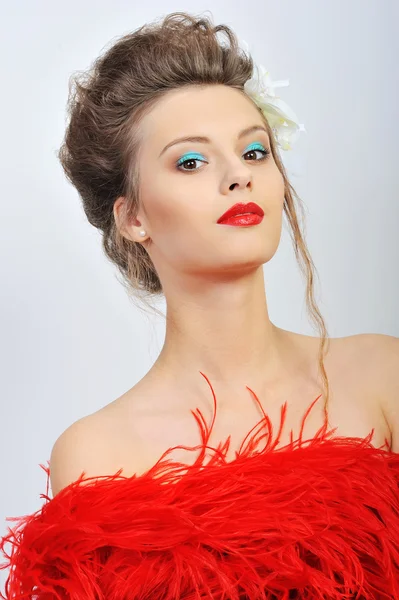 Retrato de glamour de modelo de chica hermosa con maquillaje diario fresco —  Fotos de Stock