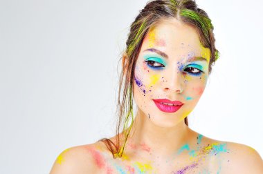 Güzel kadın yüzünü kapat. Yaratıcı makyaj