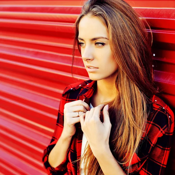 Beautiful young woman face closeup — Stock Photo, Image