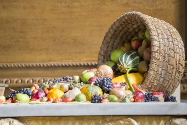 Çeşitli meyve ve sebze