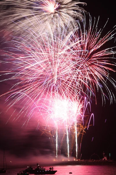 Fogos de artifício — Fotografia de Stock