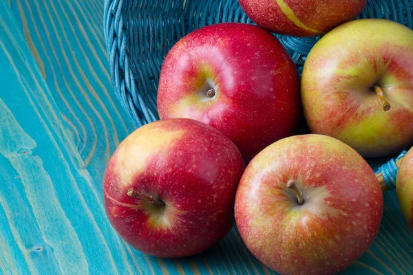 Red apple — Stock Photo, Image