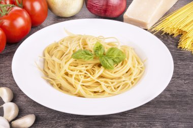 Spagetti makarna kase