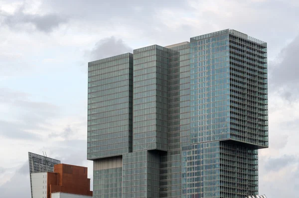 Façade de l'architecture moderne à Rotterdam — Photo