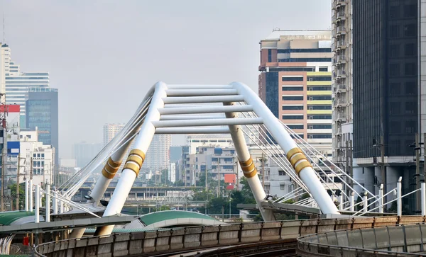 Collegamento tra i mezzi di trasporto di massa a Bangkok — Foto Stock