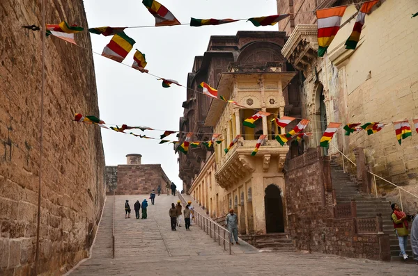 Jodhpur, India - 1 de enero de 2015: Visita turística al Fuerte Mehrangarh — Foto de Stock
