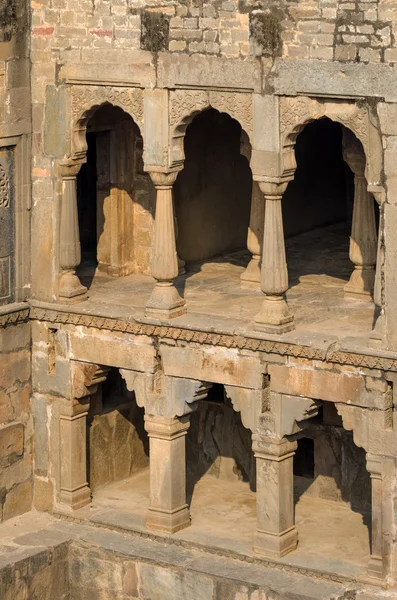 Chand Baori Stufenbrunnen in Jaipur — Stockfoto