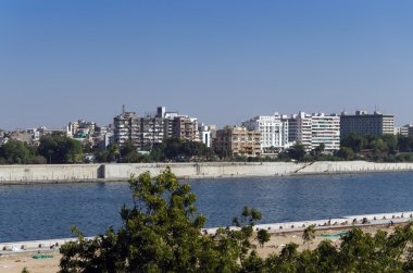 Sabarmati Riverfront Ahmedabad içinde