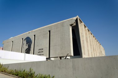Tagore memorial hall ahmedabad