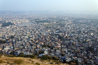 Jaipur şehre Nahargarh kaleden görüntülemek