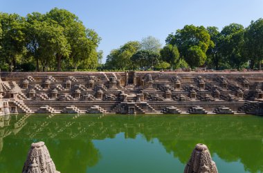 Stepwell güneş Tapınağı Modhera Ahmedabad
