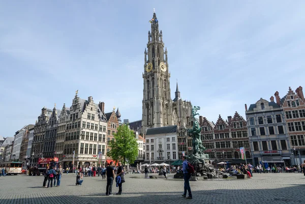 Antwerp, Belgium - May 10, 2015: Tourist visit The Grand Place in Antwerp — 图库照片