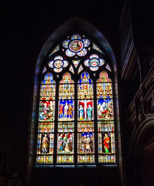 Stained Glass Window of Basilica of the Holy Blood in Bruges — ストック写真