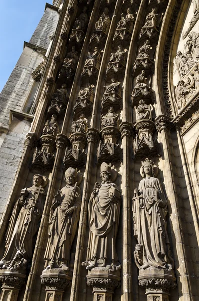 Holys on the main portal on the Cathedral of Our Lady in Antwerp — Stock Photo, Image