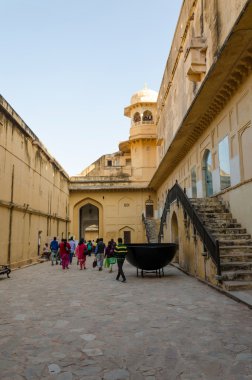 Jaipur, Hindistan - 29 Aralık 2014: Turist ziyaret J Amber Fort